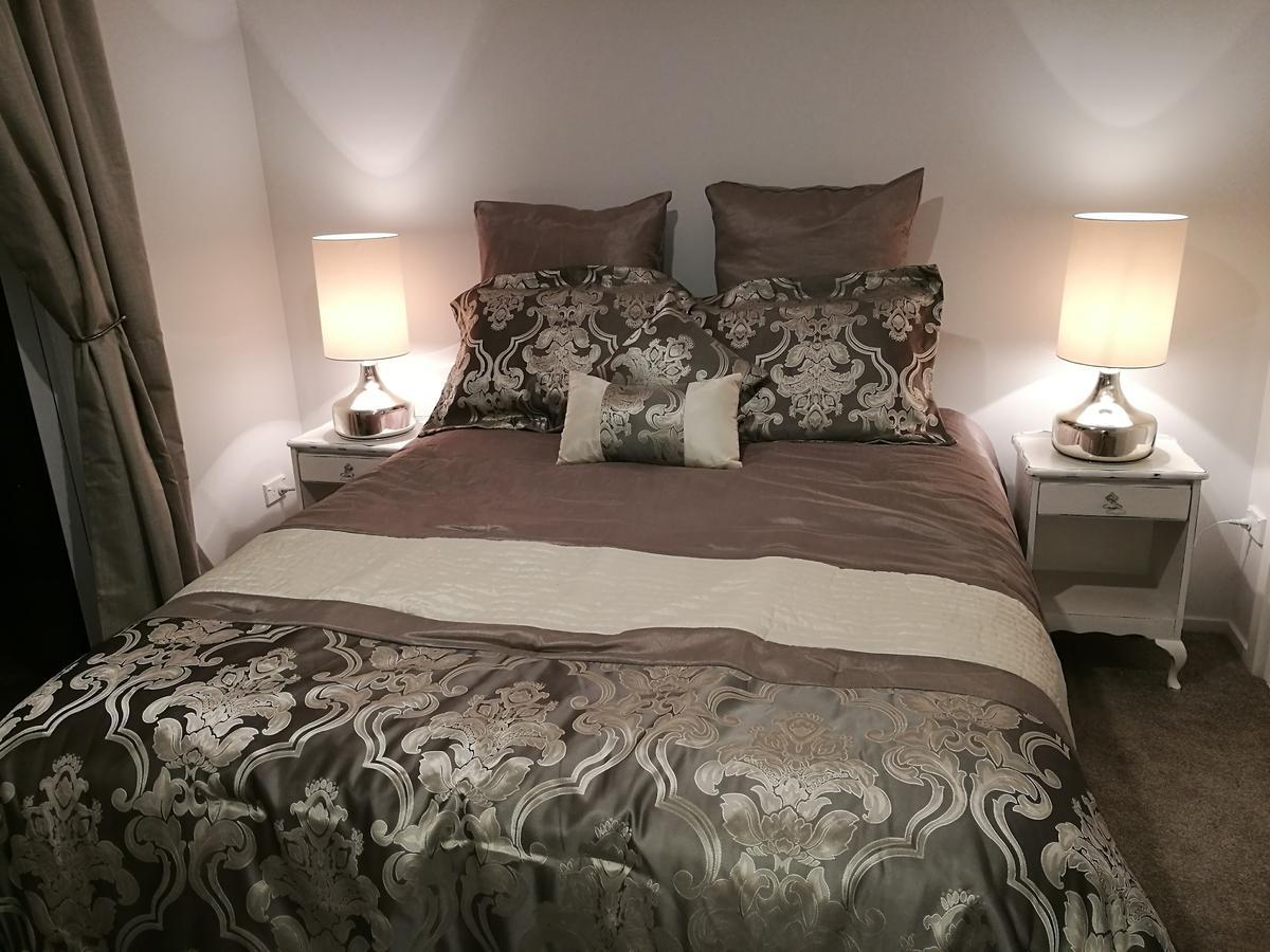 Terra Nostra Apartment Mapua ภายนอก รูปภาพ